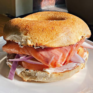 LOX LUTHOR